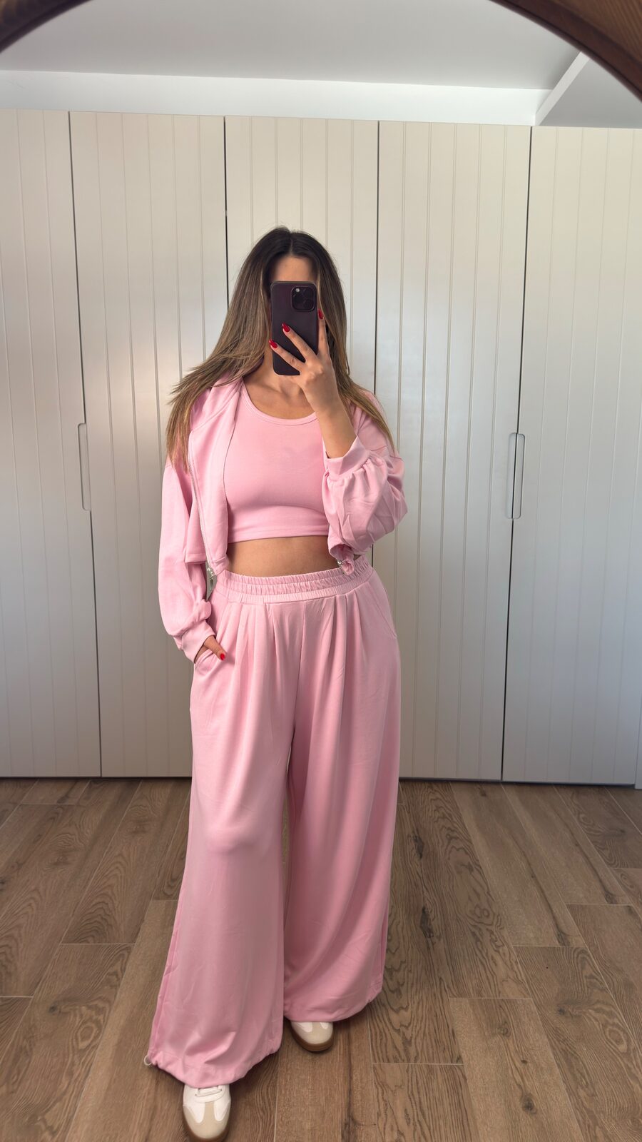 Pembe Eşofman Takımı